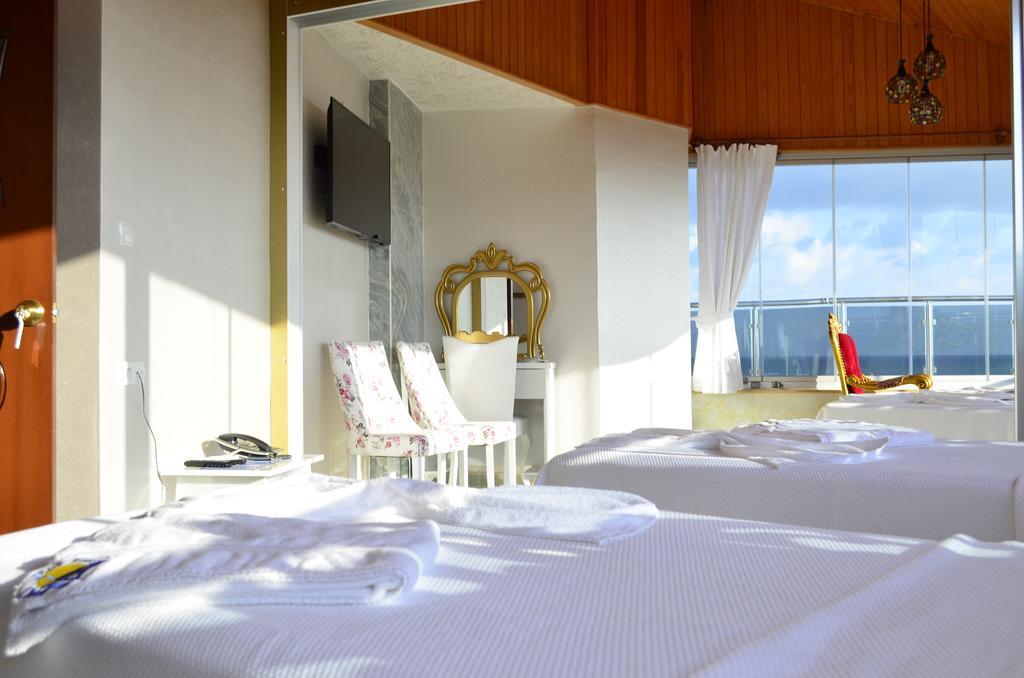 Arsuz Alev Palace Otel חדר תמונה
