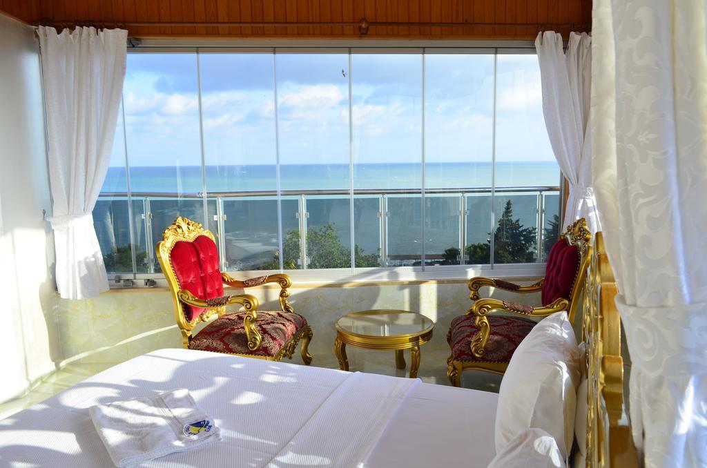 Arsuz Alev Palace Otel חדר תמונה