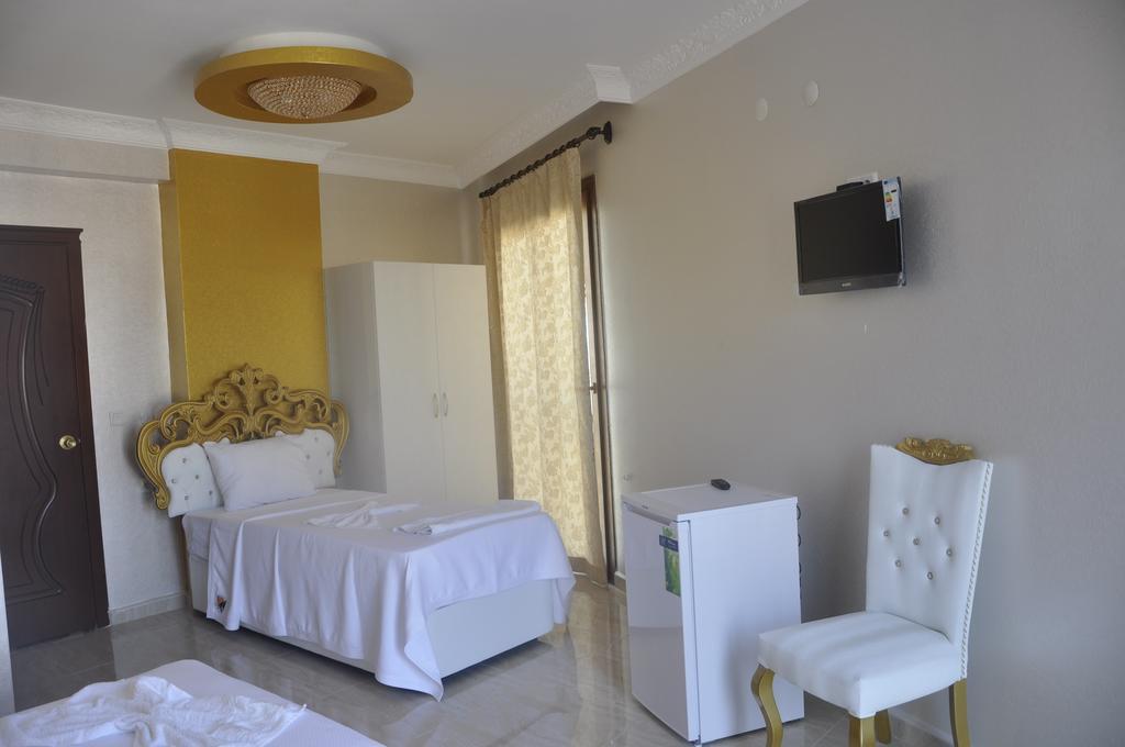 Arsuz Alev Palace Otel חדר תמונה