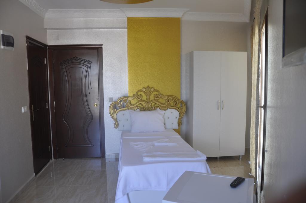 Arsuz Alev Palace Otel חדר תמונה
