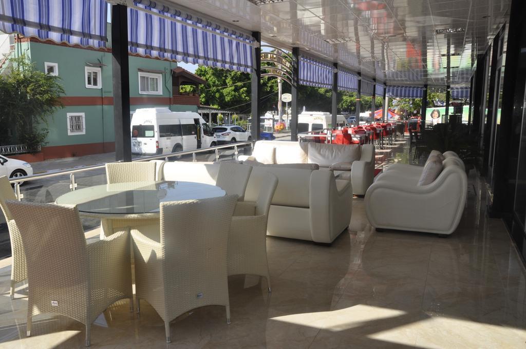 Arsuz Alev Palace Otel מראה חיצוני תמונה
